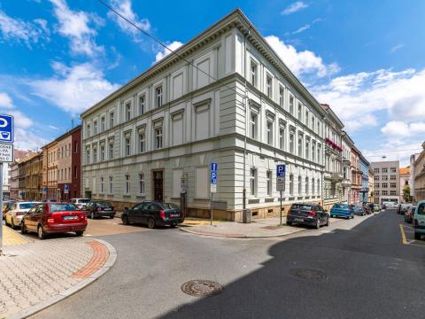 Pronájem bytu 2+kk, Plzeň - Jižní Předměstí, V Šipce, 36 m2