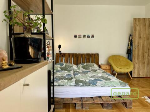 Prodej bytu 1+1, Olomouc, Wolkerova, 36 m2