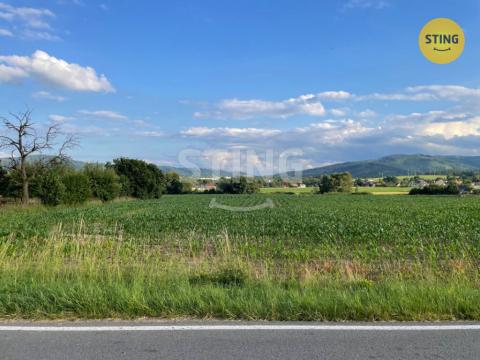 Prodej pozemku pro bydlení, Návsí, 1800 m2