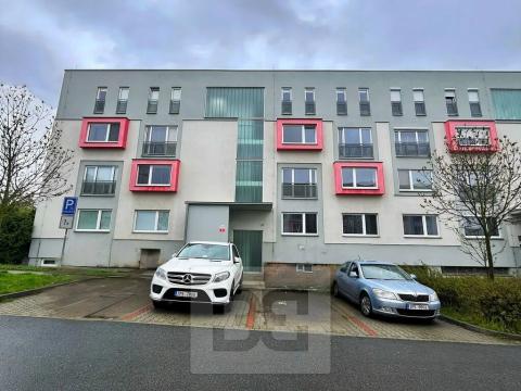Pronájem bytu 2+kk, Plzeň, Vstupní, 53 m2