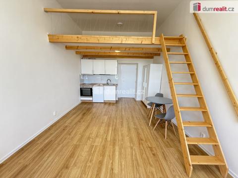 Pronájem bytu 1+kk, Praha - Smíchov, Na Valentince, 38 m2