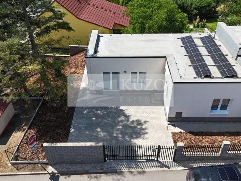 Prodej bytu 3+kk, Radim, 70 m2