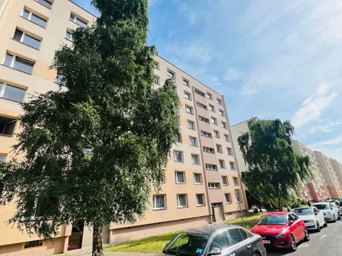 Prodej bytu 3+1, Teplice, Antala Staška, 81 m2
