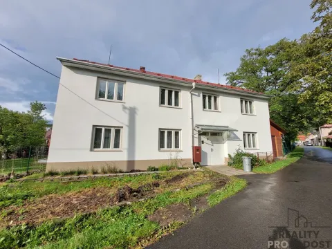 Prodej vícegeneračního domu, Chvalčov, V uličce, 270 m2