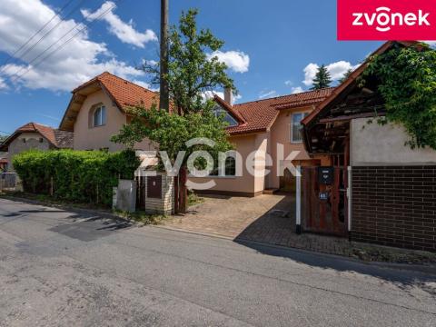 Prodej rodinného domu, Březnice, 207 m2