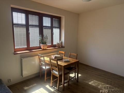 Pronájem bytu 2+1, Olomouc, Ostružnická, 80 m2