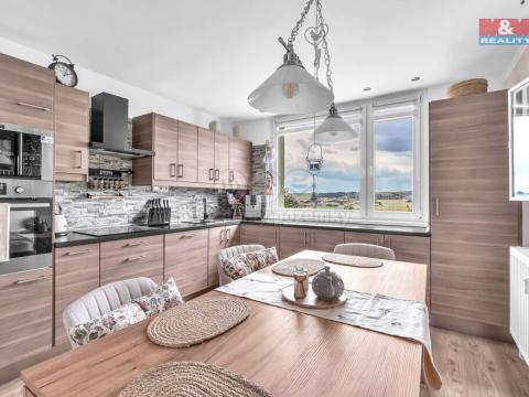Prodej bytu 3+1, Jičín - Nové Město, Na jihu, 87 m2