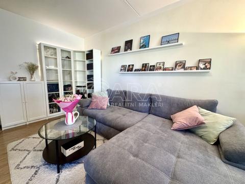 Pronájem bytu 3+kk, Praha - Kamýk, Dobevská, 78 m2