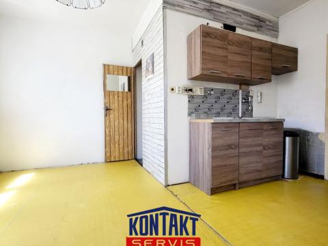 Prodej bytu 1+1, Kaplice, Míru, 43 m2