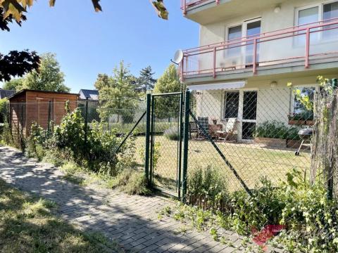 Pronájem bytu 4+kk, Praha - Běchovice, Českobrodská, 205 m2