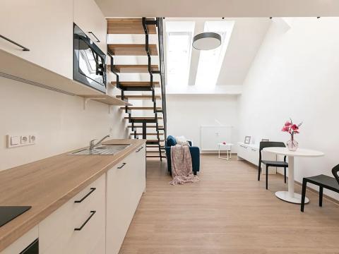 Pronájem bytu 1+kk, Brno, Poštovská, 47 m2
