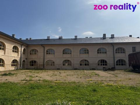 Pronájem kanceláře, Terezín, Akademická, 435 m2