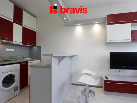Pronájem bytu 1+kk, Brno - Lesná, Halasovo náměstí, 23 m2