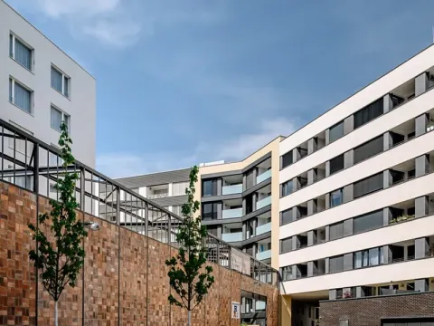 Pronájem garáže, Praha - Holešovice, Jankovcova, 15 m2