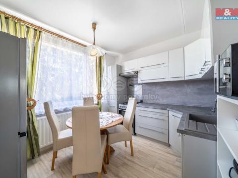 Prodej bytu 3+1, Rokycany - Nové Město, Pražská, 69 m2