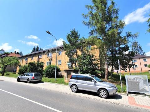 Pronájem bytu 2+1, Beroun - Beroun-Město, Bezručova, 58 m2