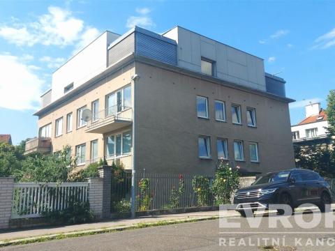 Prodej bytu 2+1, Praha - Smíchov, Fráni Šrámka, 60 m2