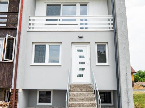 Prodej rodinného domu, Radonice, 152 m2
