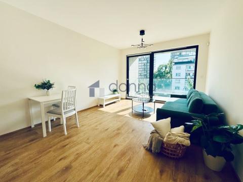 Pronájem bytu 1+kk, Praha, Tetauerova, 33 m2