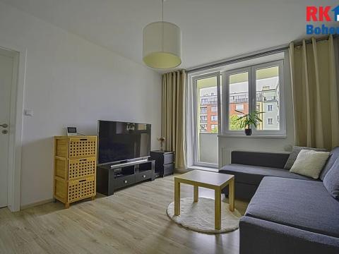 Pronájem bytu 2+1, Praha - Vršovice, Petrohradská, 51 m2