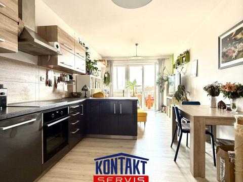 Pronájem bytu 3+kk, České Budějovice, Dobrovodská, 67 m2