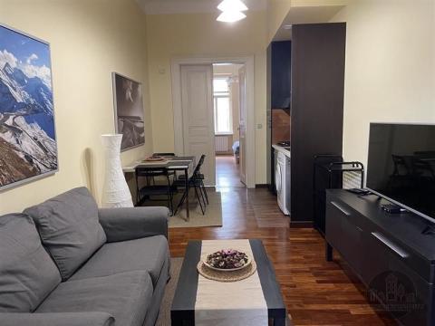 Pronájem bytu 2+kk, Praha, Slezská, 37 m2