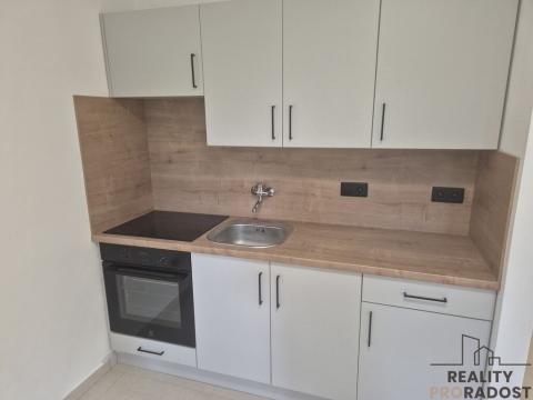 Pronájem bytu 1+1, Valtice, Lázeňská, 33 m2