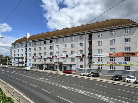 Pronájem bytu 2+1, Teplice, Masarykova třída, 68 m2