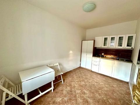 Pronájem bytu 1+kk, Praha - Smíchov, U Pernikářky, 20 m2