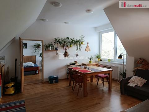 Pronájem bytu 2+kk, Praha - Smíchov, Pod hájem, 40 m2