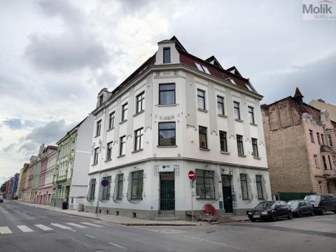 Pronájem kanceláře, Teplice - Trnovany, Československých legií, 38 m2