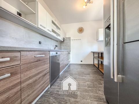 Prodej bytu 3+1, Bohušovice nad Ohří, Zahradní, 69 m2