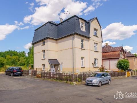 Prodej bytu 3+1, Karlovy Vary - Stará Role, Rybářská, 90 m2