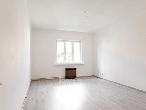 Pronájem bytu 2+1, Praha - Vršovice, 28. pluku, 55 m2