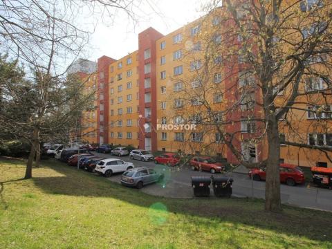 Pronájem bytu 2+1, Praha - Záběhlice, Přesličková, 60 m2