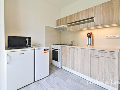 Pronájem bytu 1+1, Brno, Stamicova, 33 m2