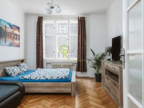 Pronájem bytu 2+1, Praha - Nové Město, Ve Smečkách, 60 m2