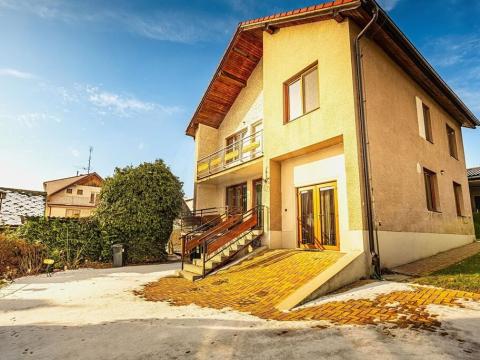 Prodej rodinného domu, České Budějovice, 180 m2