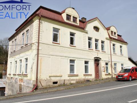 Prodej rodinného domu, Loužnice, 561 m2