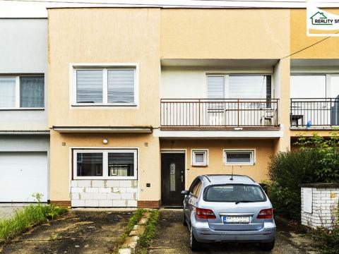 Prodej rodinného domu, Skalná, Nová, 200 m2