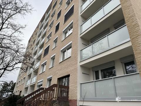Pronájem bytu 1+kk, Praha - Modřany, Semická, 29 m2