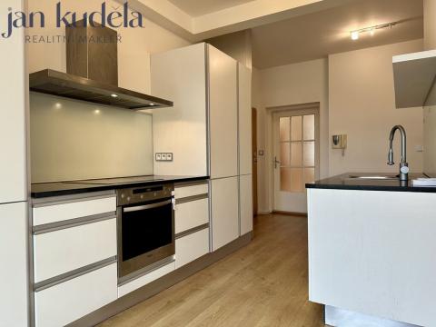 Pronájem bytu 3+kk, Brno, Zemědělská, 67 m2
