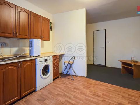 Pronájem bytu 1+kk, Mšecké Žehrovice, 21 m2