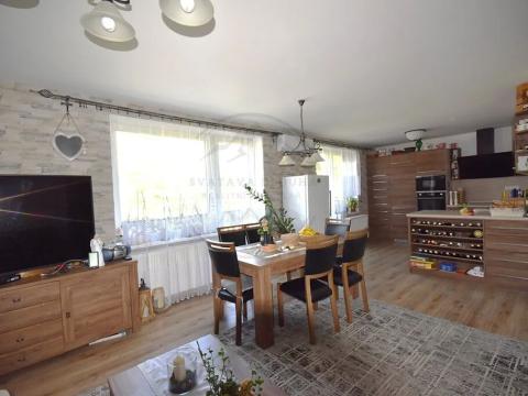 Prodej bytu 3+1, Bělá pod Pradědem, 74 m2
