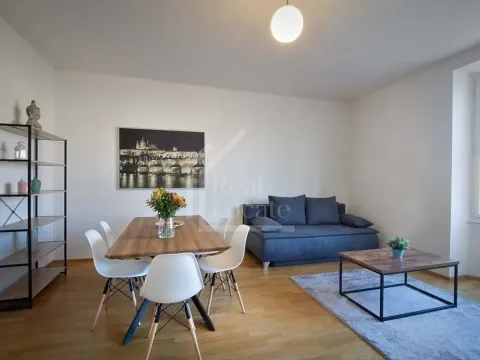 Pronájem bytu 3+1, Praha - Holešovice, Ortenovo náměstí, 105 m2