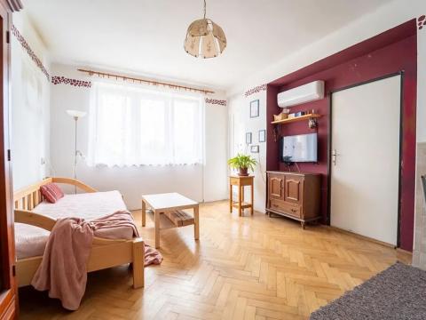 Prodej bytu 2+1, Týnec nad Labem, Marie Majerové, 56 m2