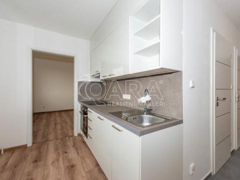 Pronájem bytu 2+1, Trutnov - Horní Staré Město, Zvonková, 48 m2