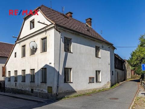 Prodej rodinného domu, Cvikov, Československé armády, 500 m2