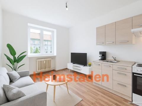 Pronájem bytu 1+kk, Havířov - Město, Hlavní třída, 19 m2