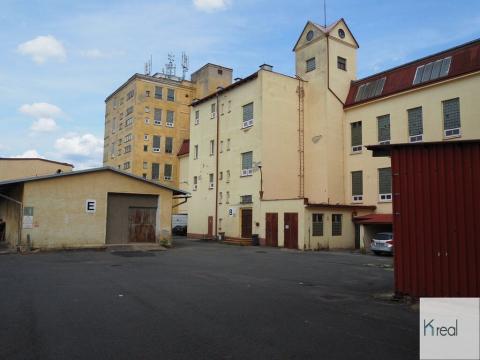 Prodej obchodního prostoru, Cheb, Pekařská, 13500 m2